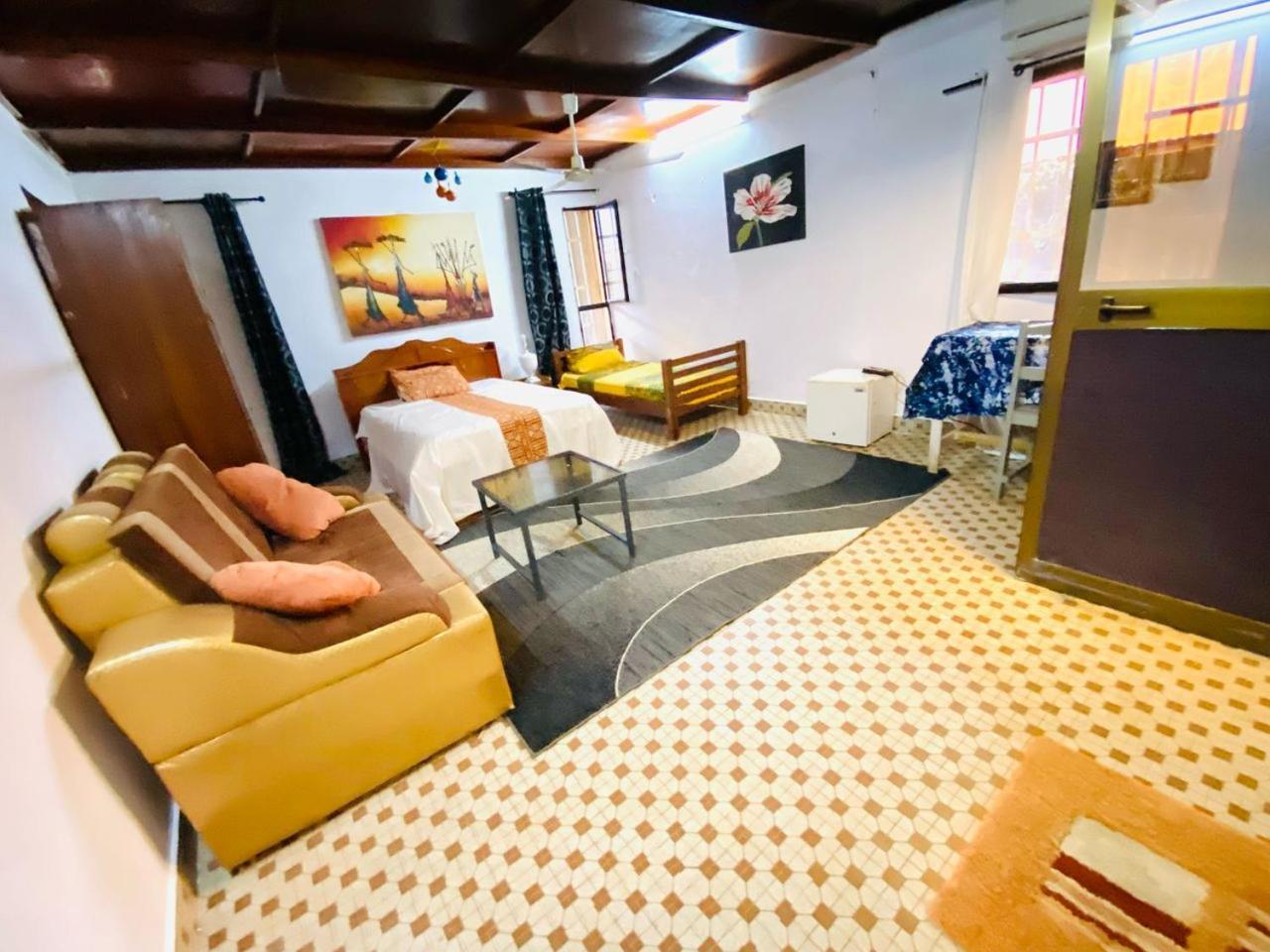 Villa Tenko Ouagadougou Ngoại thất bức ảnh
